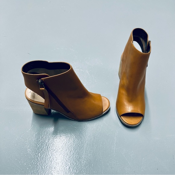 Sole Society - Open Toe Heels - Picture 2 of 3